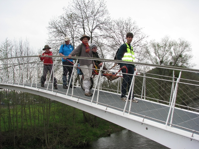 randonnée sportive avec joëlettes, Hotton, 2012